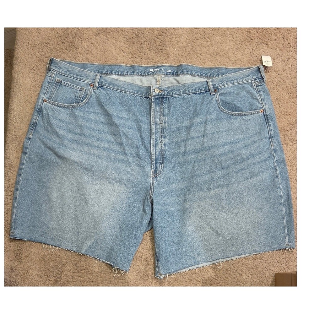 Old Navy Mid Rise Baggy Jean Bermuda Shorts 30 Light Wash Raw Hem Jorts NWT